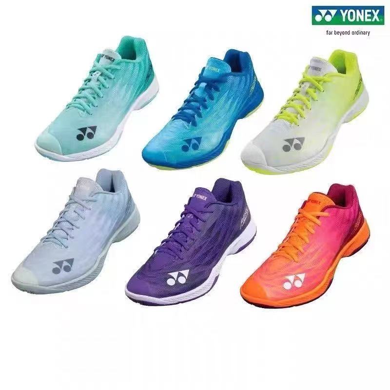 Scarpe da badminton Yonex, da  - Badminton Yonex recensione e prezzo