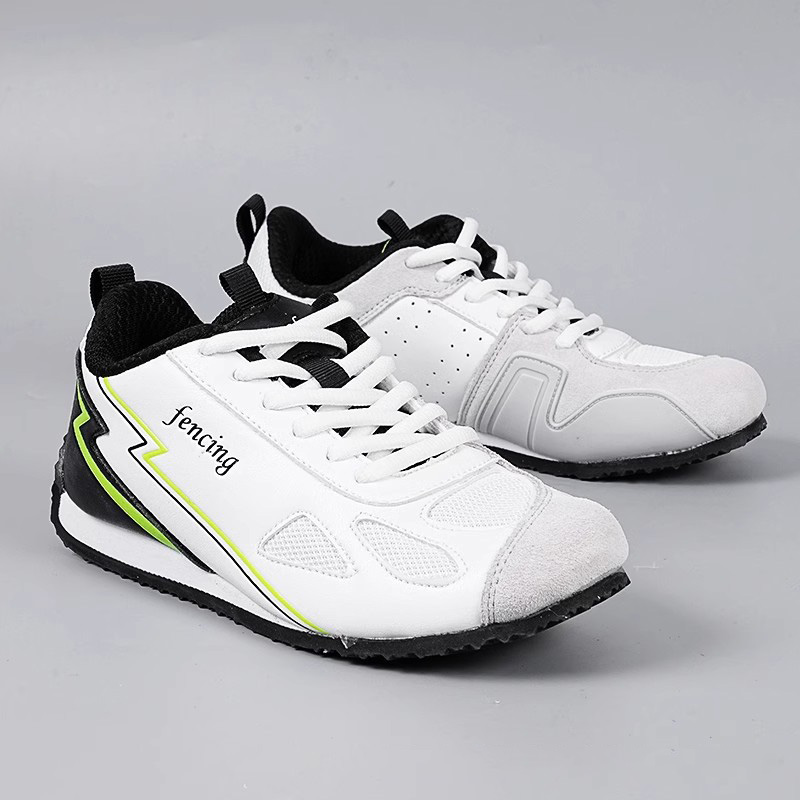 2025 New Kid Scarpe da scherma - Badminton Equipment recensione e prezzo